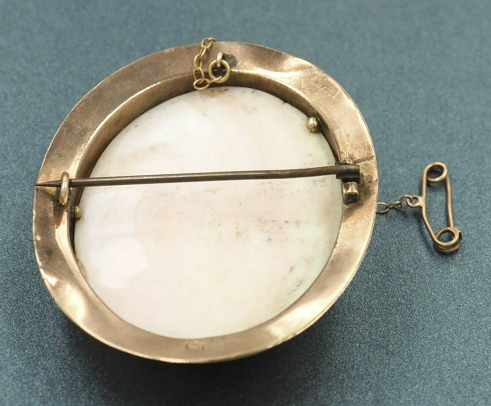 Antique Pink Conch Shell Cameo 9ct Rose Gold Brooch - c.1880