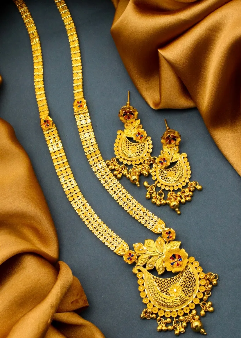 CLASSIC LEAF DESIGNER NECKLACE