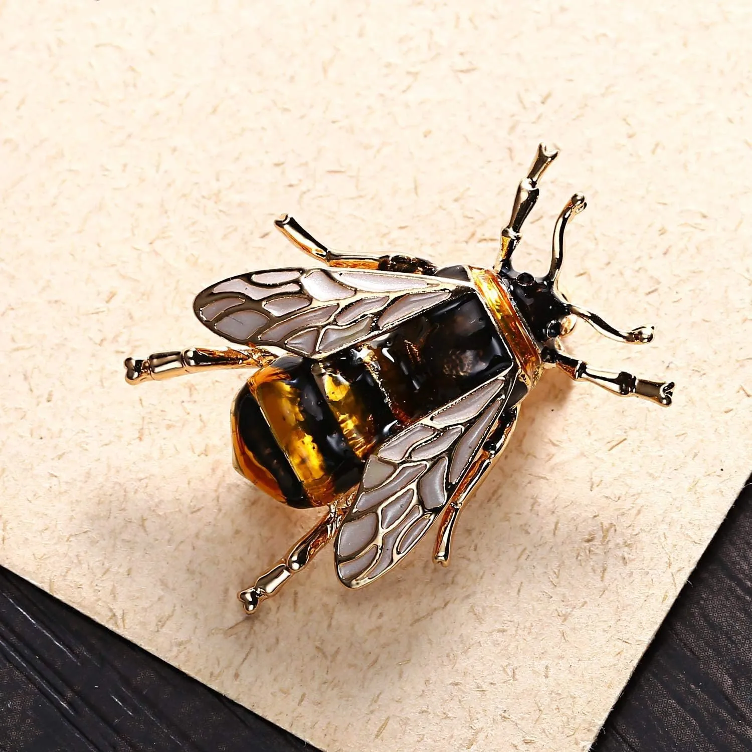 Fashion Natural Insect Animal Enamel Brooches Bee Bumble Bee Spider Alloy Pins Vintage Jewelry