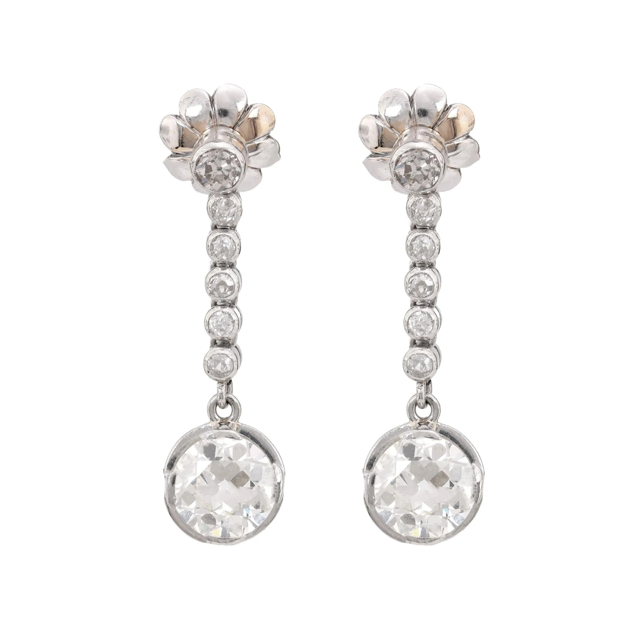 GIA 1.64 and 1.81 carats diamond 18k white gold drop earrings